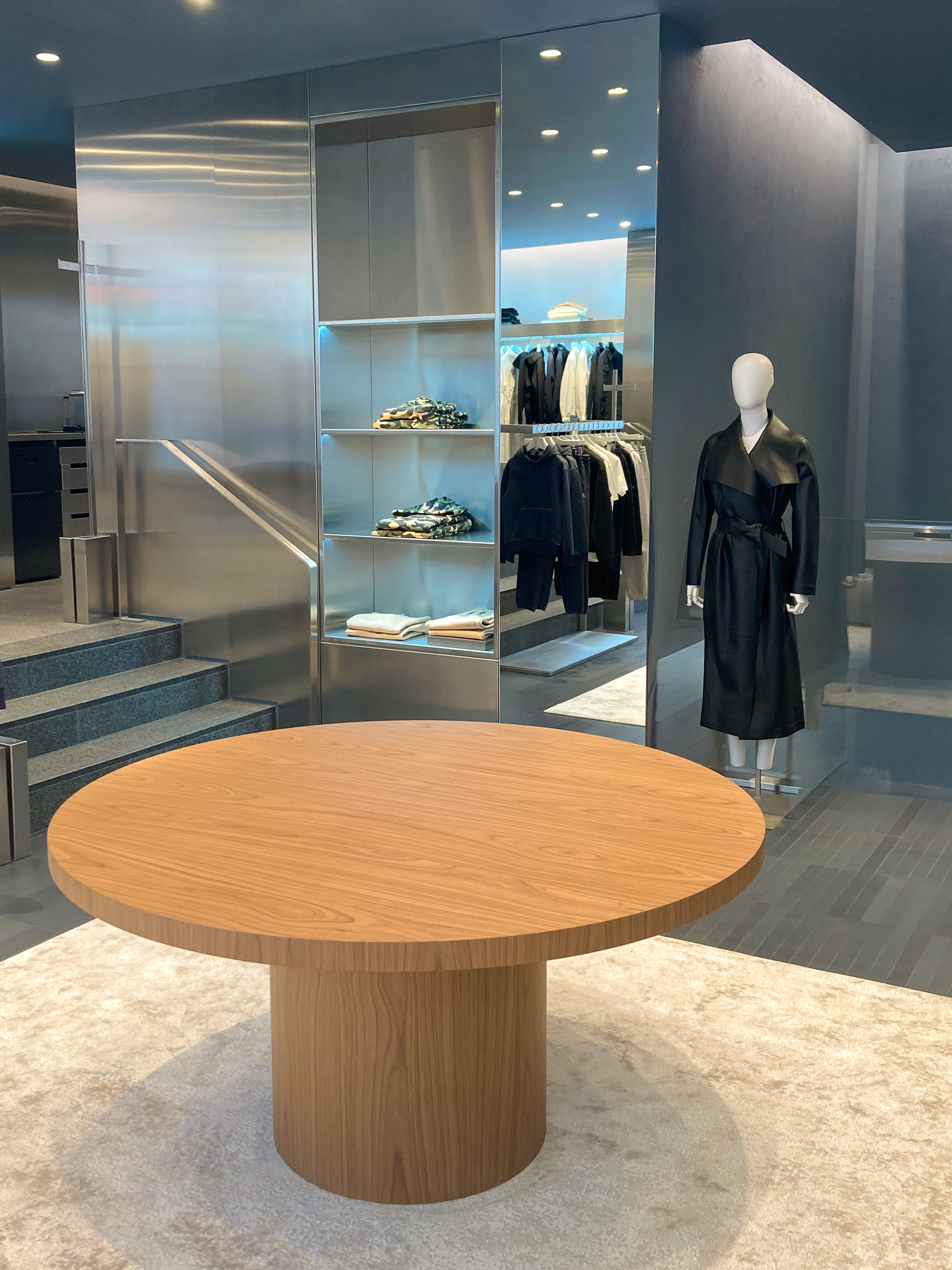 Agence retail design Paris SAINKO pour MACKAGE