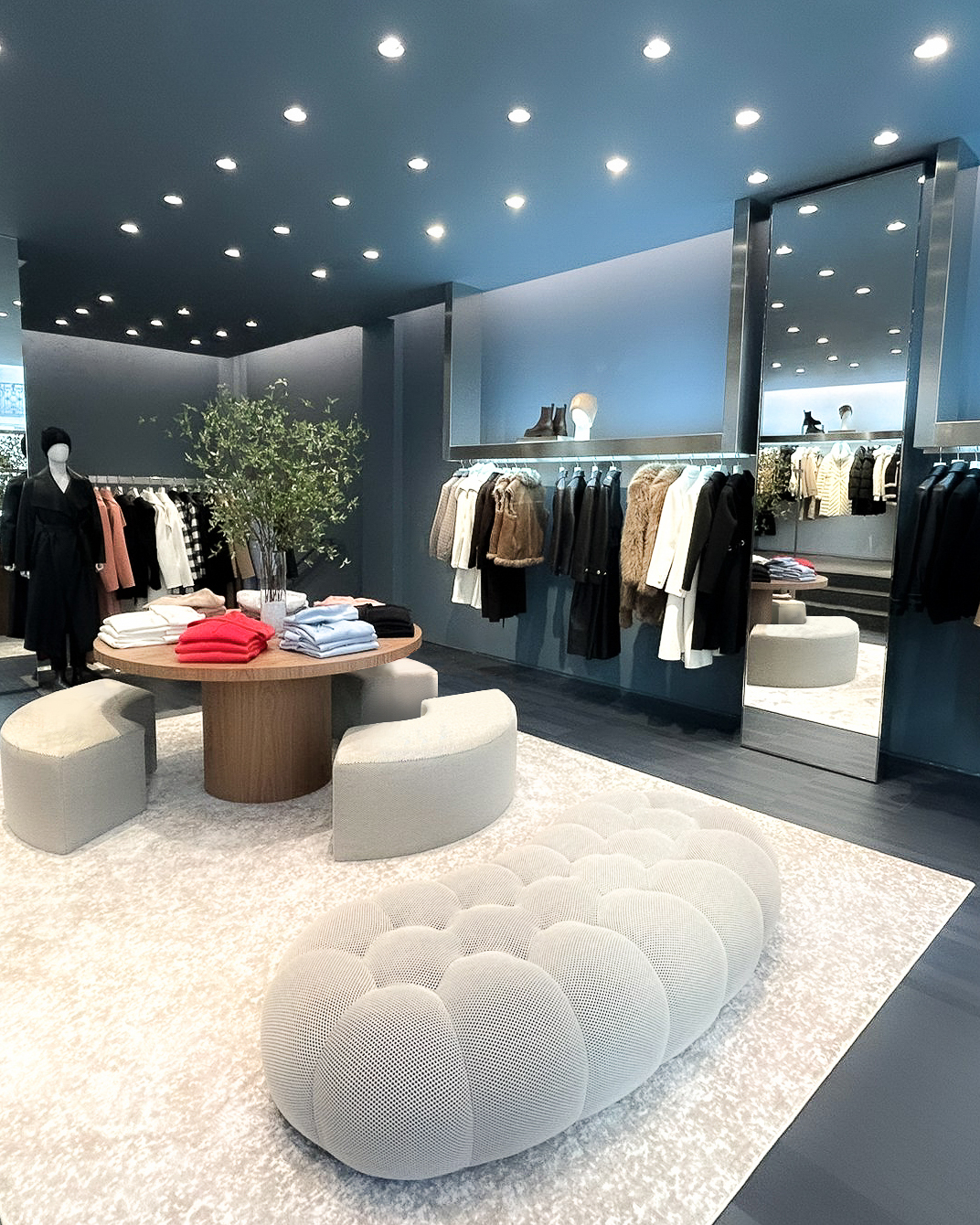 Revamp concept boutique agence retail design Saïnko luxe Paris